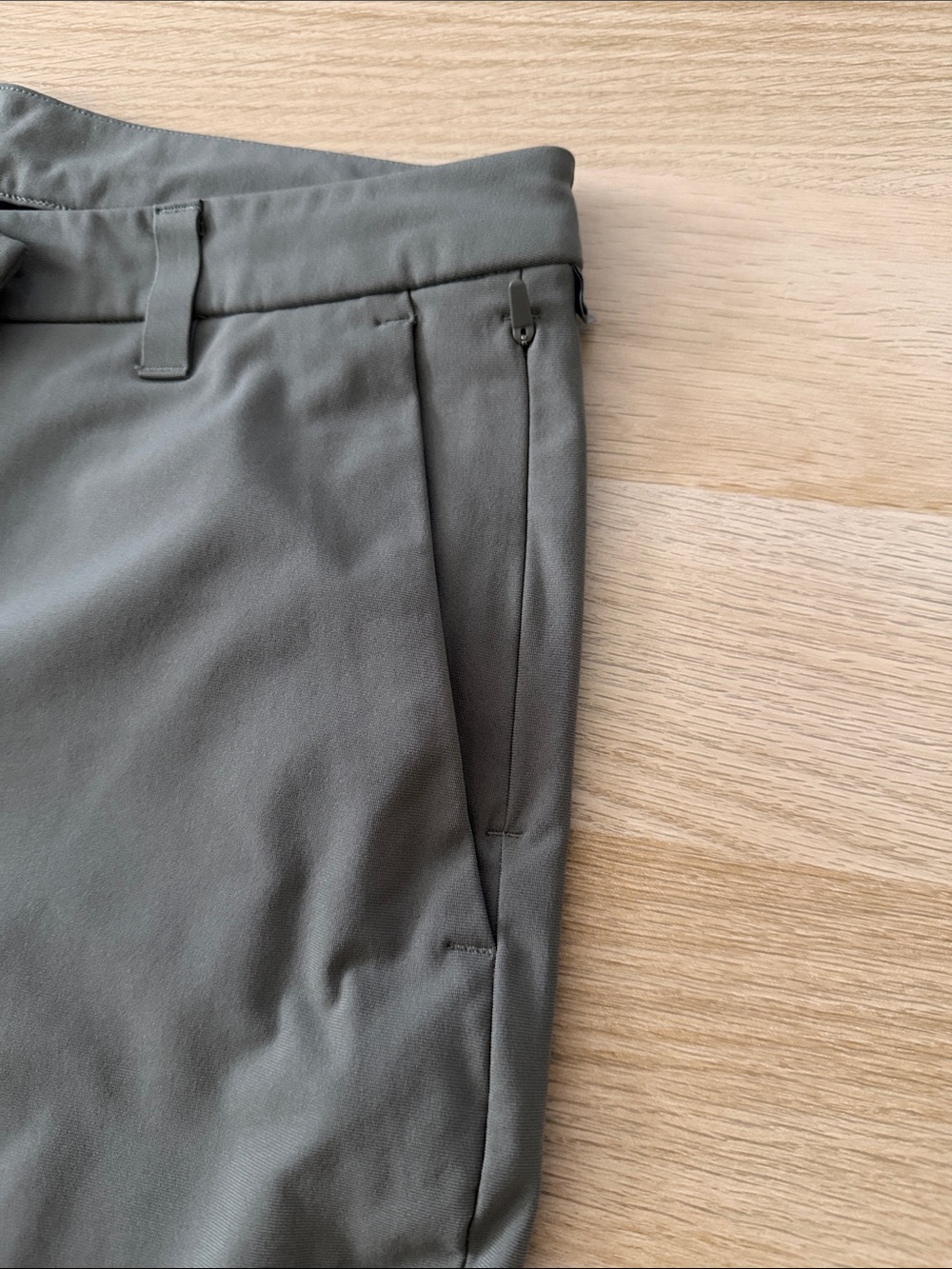 Lululemon commission shorts - Picture 3 of 4